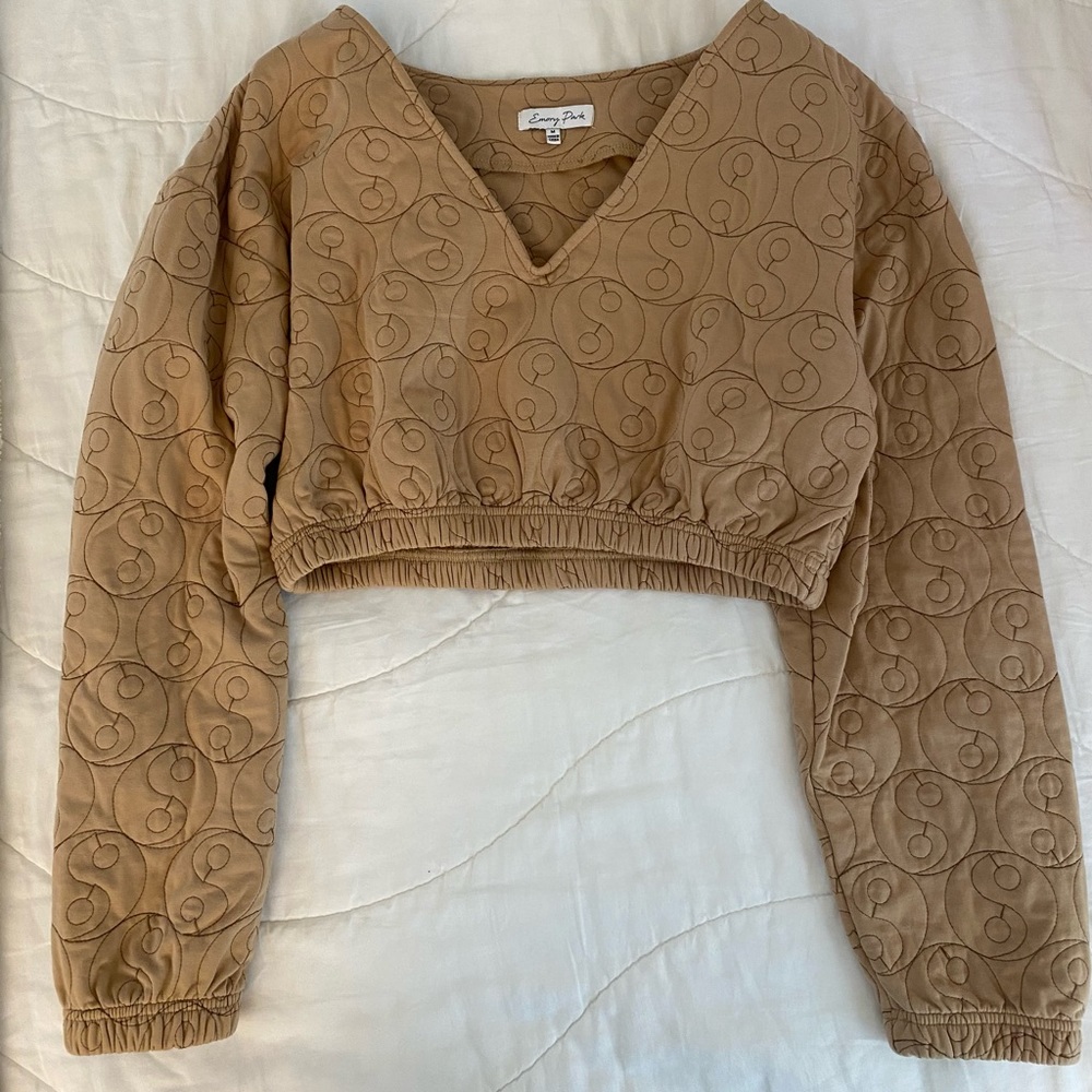 Cute cropped Ying Yang style sweatshirt/sweater